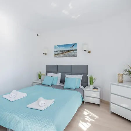 Apartament Z Balkonem Lazur 250M Od Morza Kolberg Exterior foto